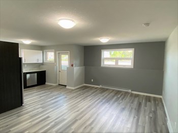 1010 Richmond Ave 3 Beds Apartment for Rent - Photo Gallery 6