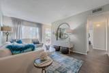 Studio apartment at Berkdale Apartments in Riverside