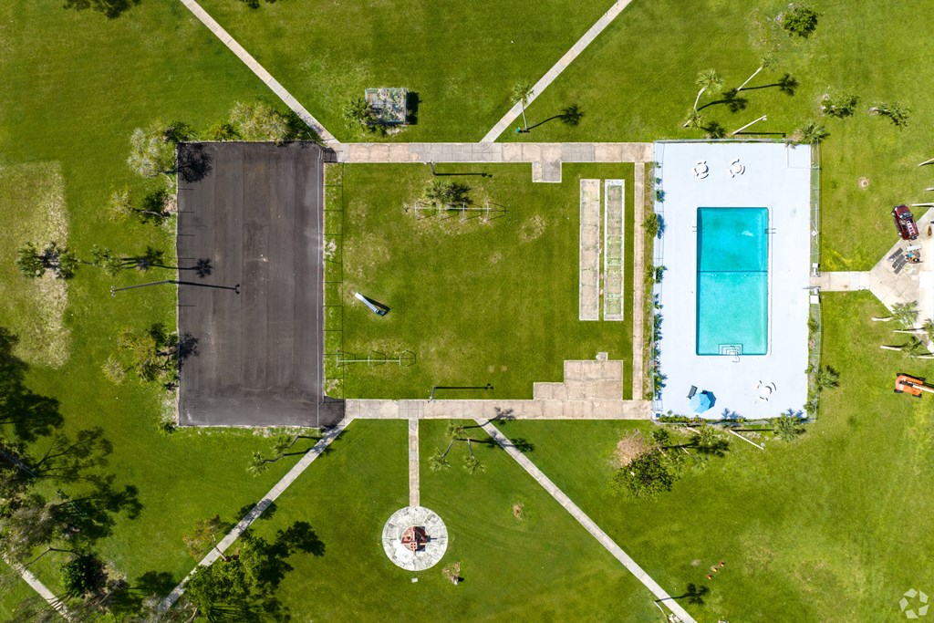 arial view of the pool and courtyard at Costa Vue