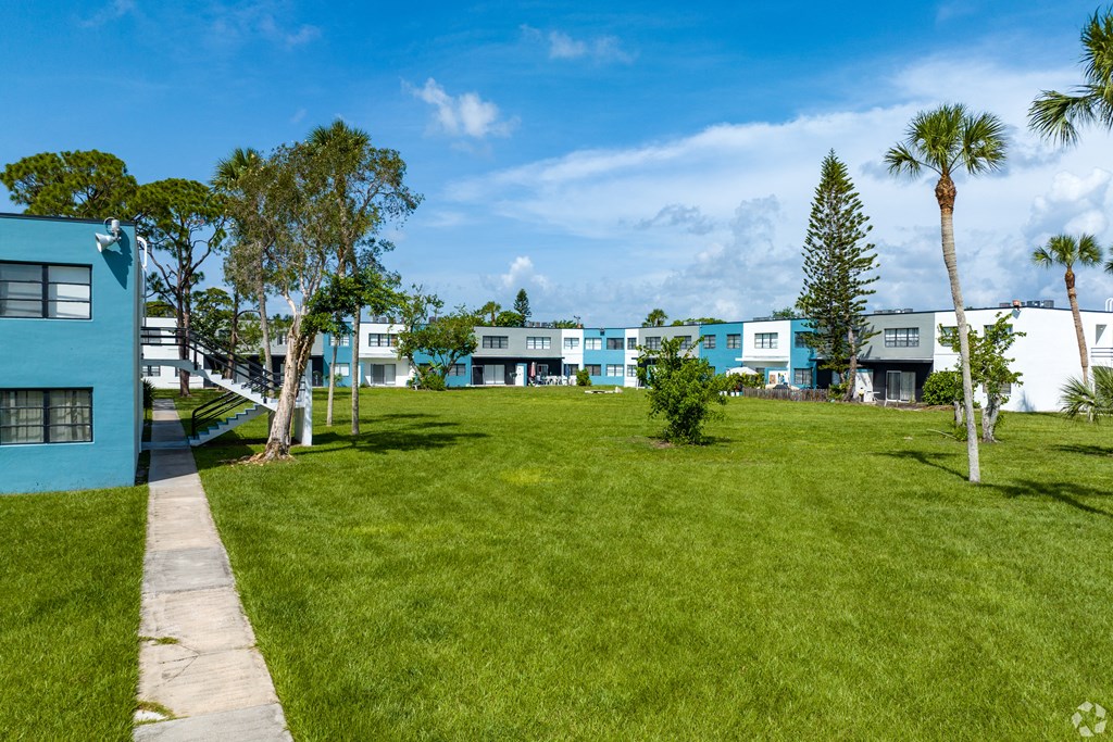 Building Exterior and Grassy area at Costa Vue