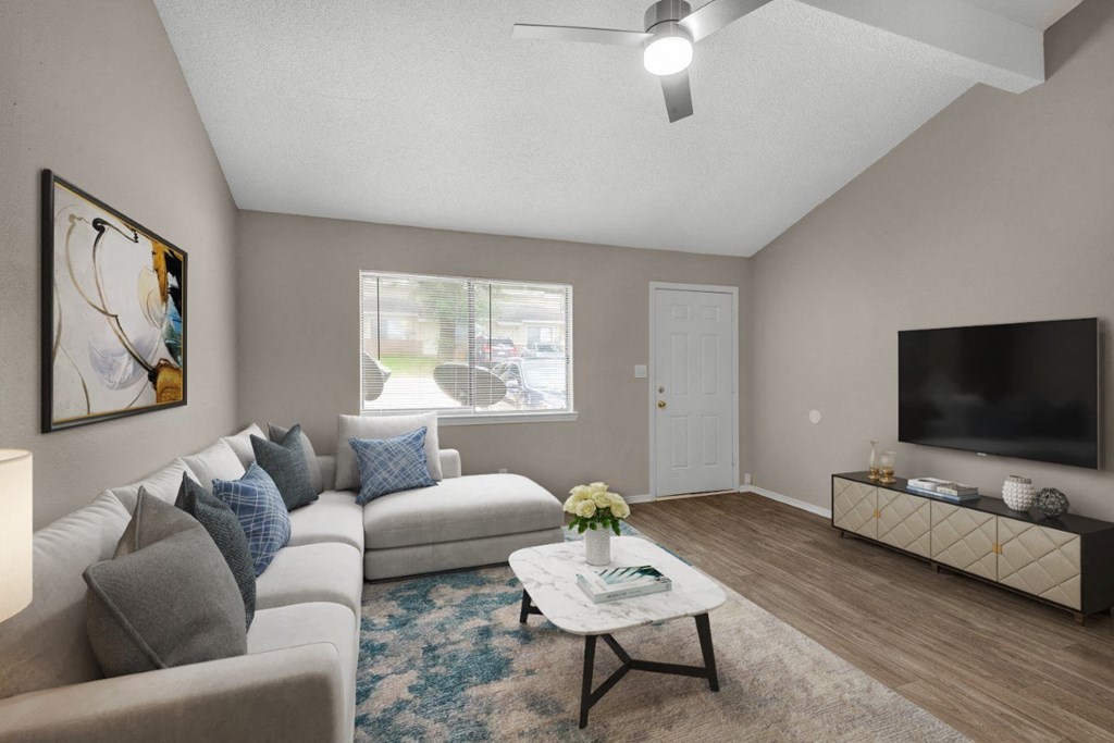 Reserve at Pensacola Living Room