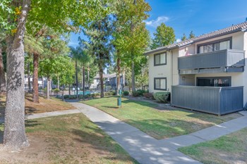 15120 Grand Avenue 1-3 Beds Apartment for Rent - Photo Gallery 4