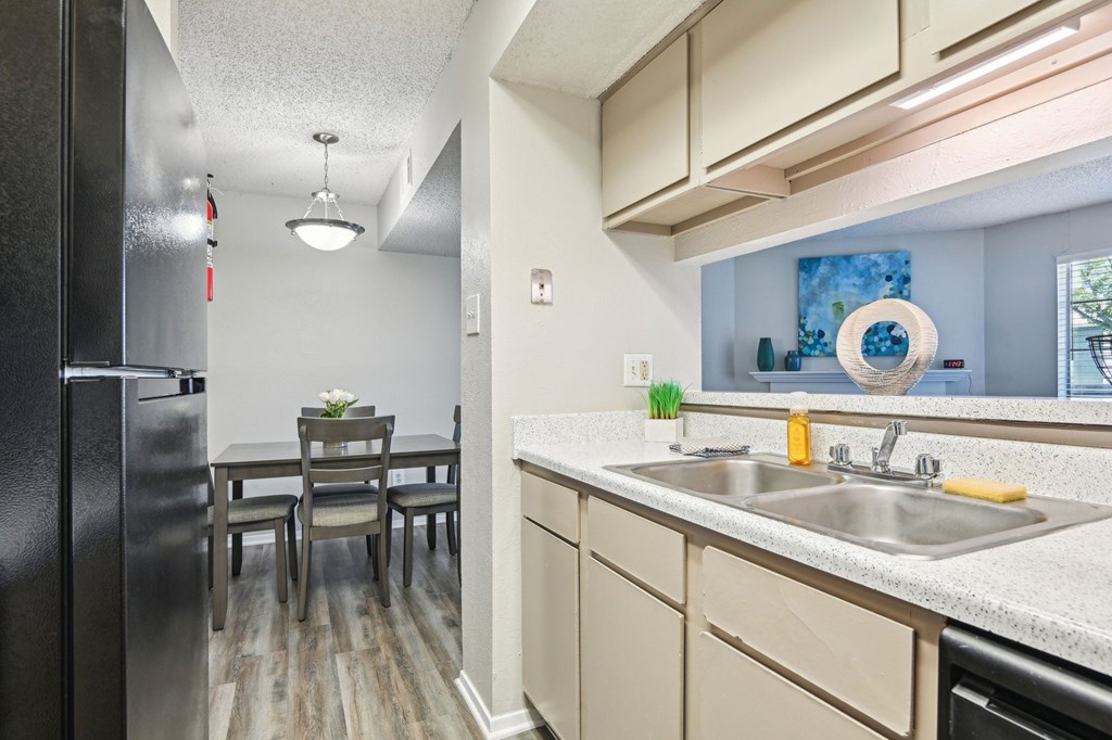 Model Kitchen at Abbey Glenn Apartments, Waco, Texas