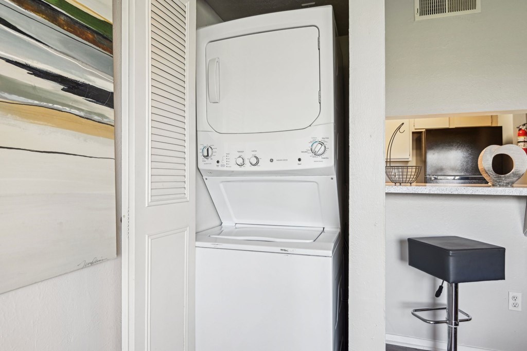 Laundry Center at Abbey Glenn Apartments, Waco, TX, 76706