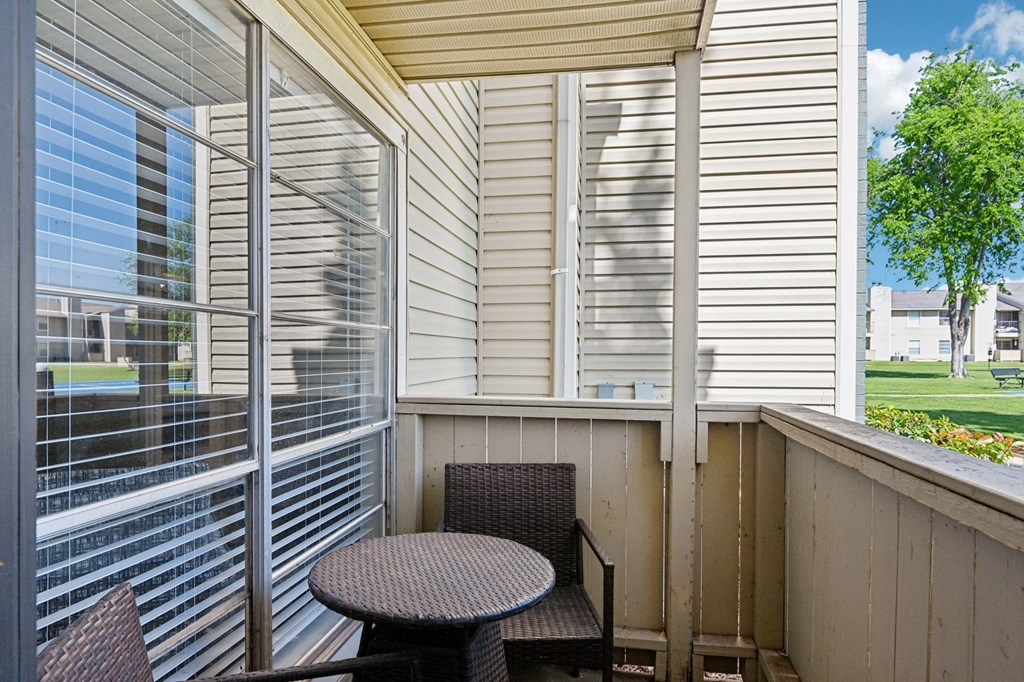 Model Porch at Abbey Glenn Apartments, Waco, TX, 76706