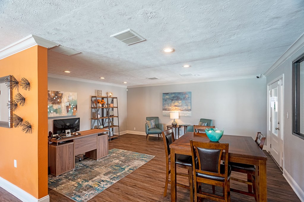 Home Business Area, Dining Area at Summerstone Apartments, Victoria, TX, 77901