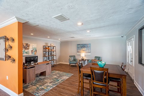 Home Business Area, Dining Area at Summerstone Apartments, Victoria, TX, 77901
