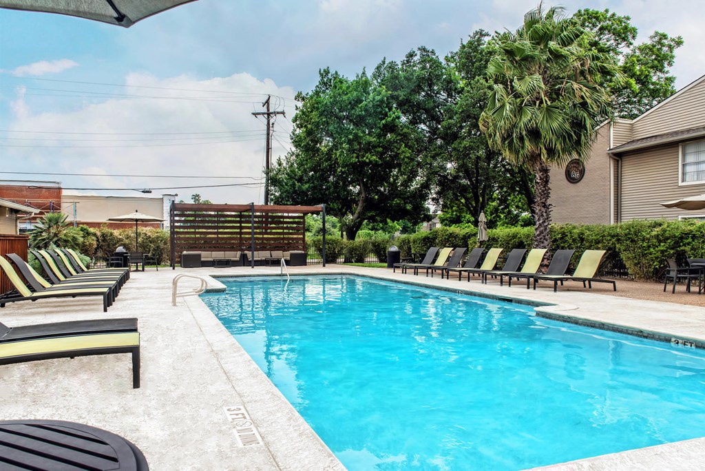 Invigorating Swimming Pool Invigorating Swimming Pool at Abbey Glenn Apartments, Texas