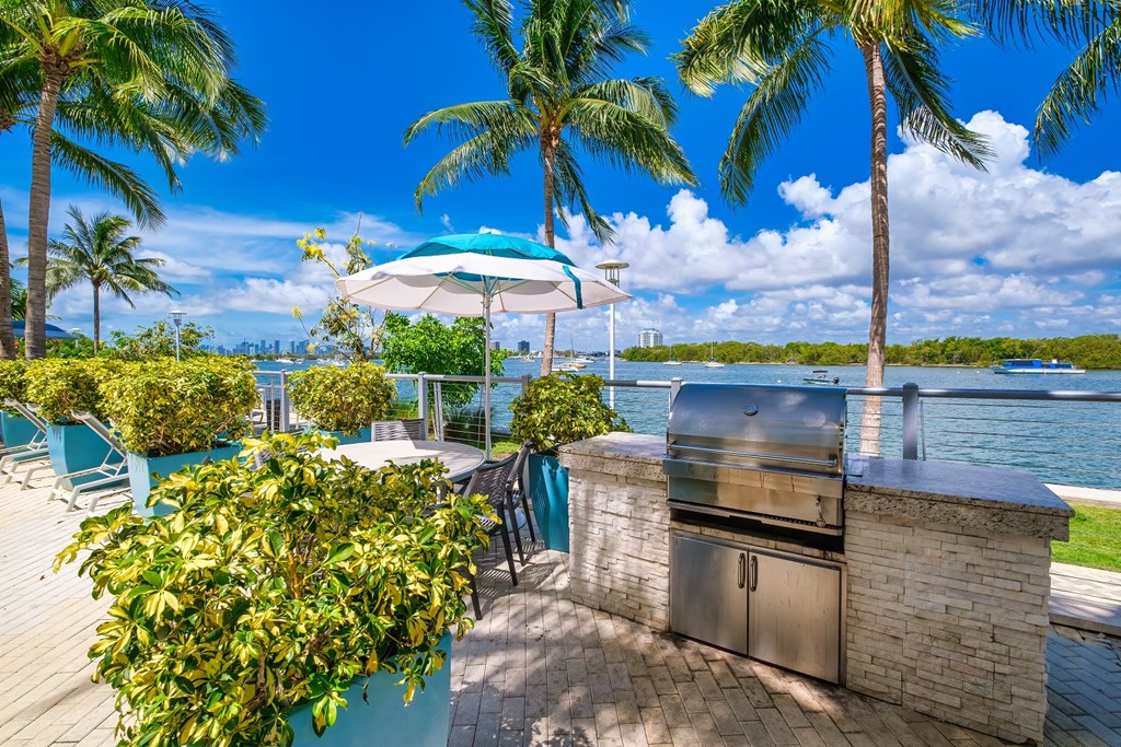 Poolside Grill Station at Moda North Bay Village, Florida