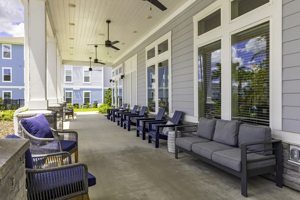 the preserve at ballantyne commons porch seating area