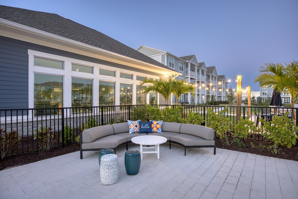 The Pointe At Palm Bay