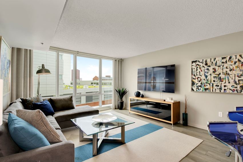 Zenith Apartments
