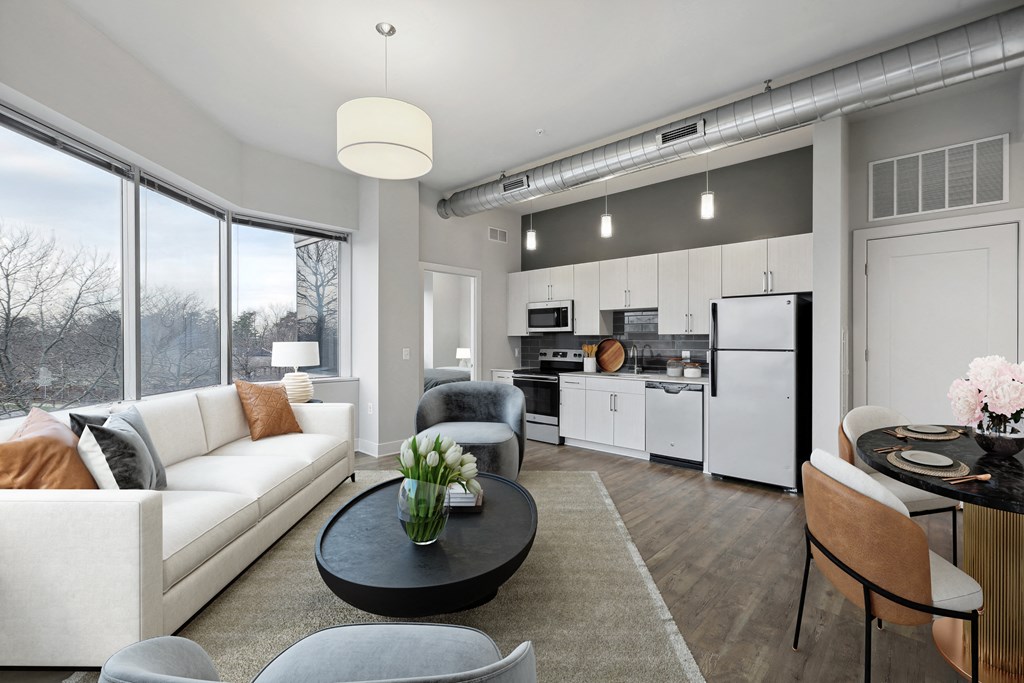 Expansive 12-foot Ceiling Height at The Oxford Apartments, Oxon Hill Maryland