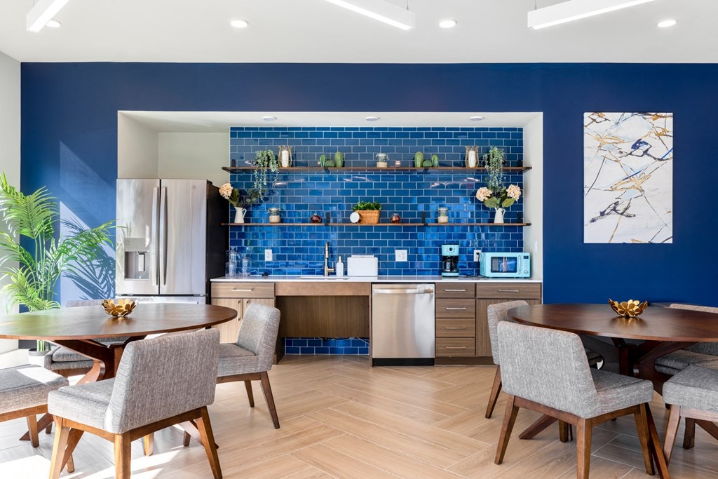 Living Room at Woodmore Apartments, Bowie, 20706