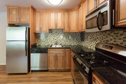 2810 Woodmark Drive 3 Beds Apartment for Rent