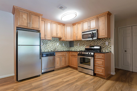 2810 Woodmark Drive 3 Beds Apartment for Rent