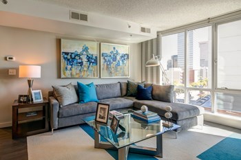 Modern living spaces Modern living spaces at The Zenith, Baltimore, 21201 - Photo Gallery 4