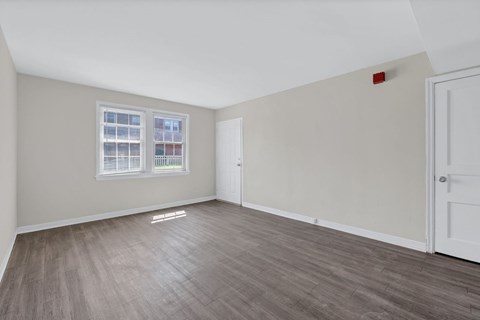 A room with a window and a door at Highland Ridge Apartments, Maryland