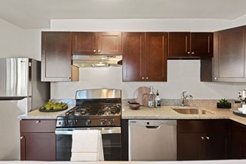 Amazing kitchens with modern appliances at Laurel Pines, Laurel, 20708