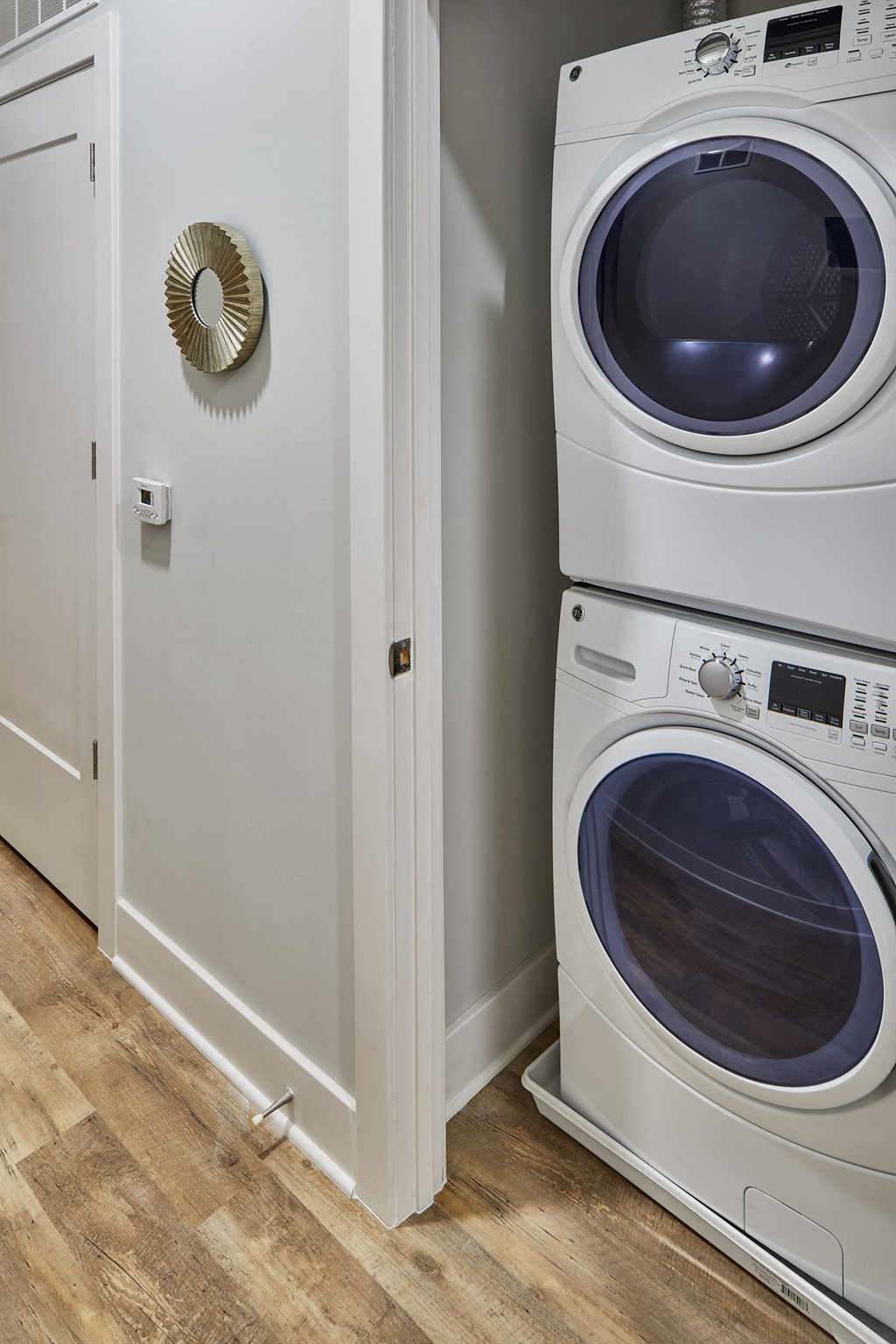 Washer Dryer at The Oxford Apartments, Oxon Hill