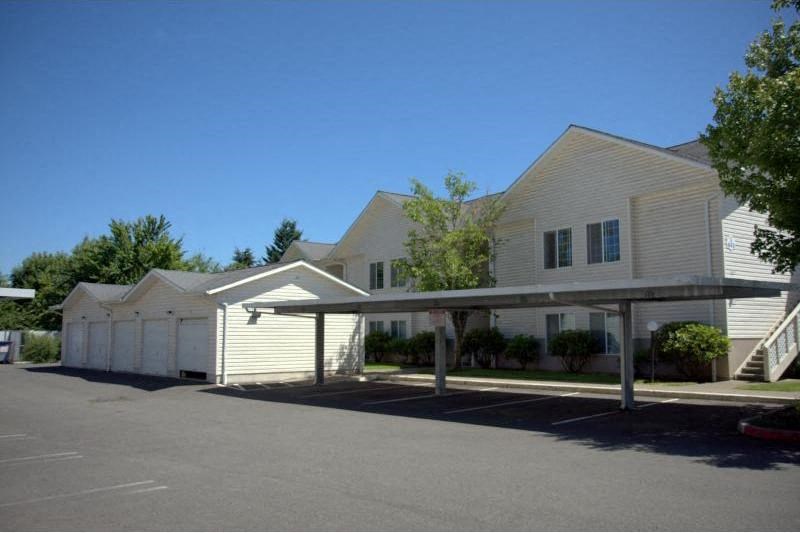 Fountain Valley Apartments, 435 Fountain Valley Way NE, Salem, OR