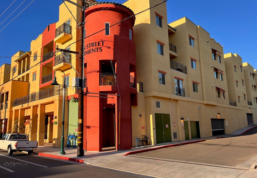 Ocean Street  Exterior