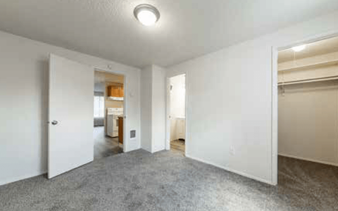 2600 bedroom