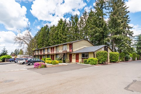 2600 exterior