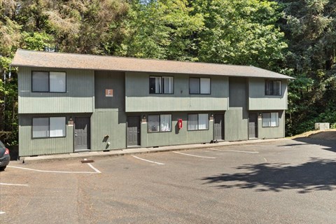 Cedar Crest Townhomes