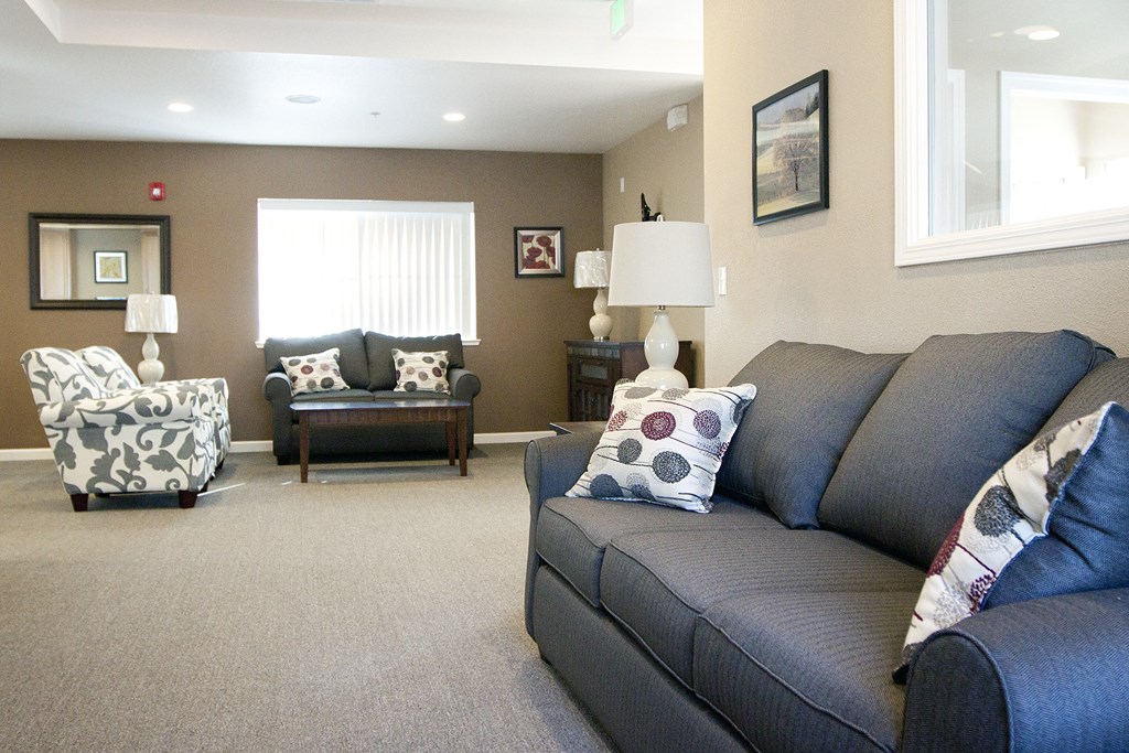 Aspens at South Lake model unit