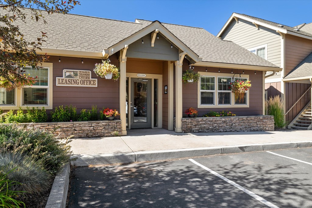 Village at Southern Crossing leasing office