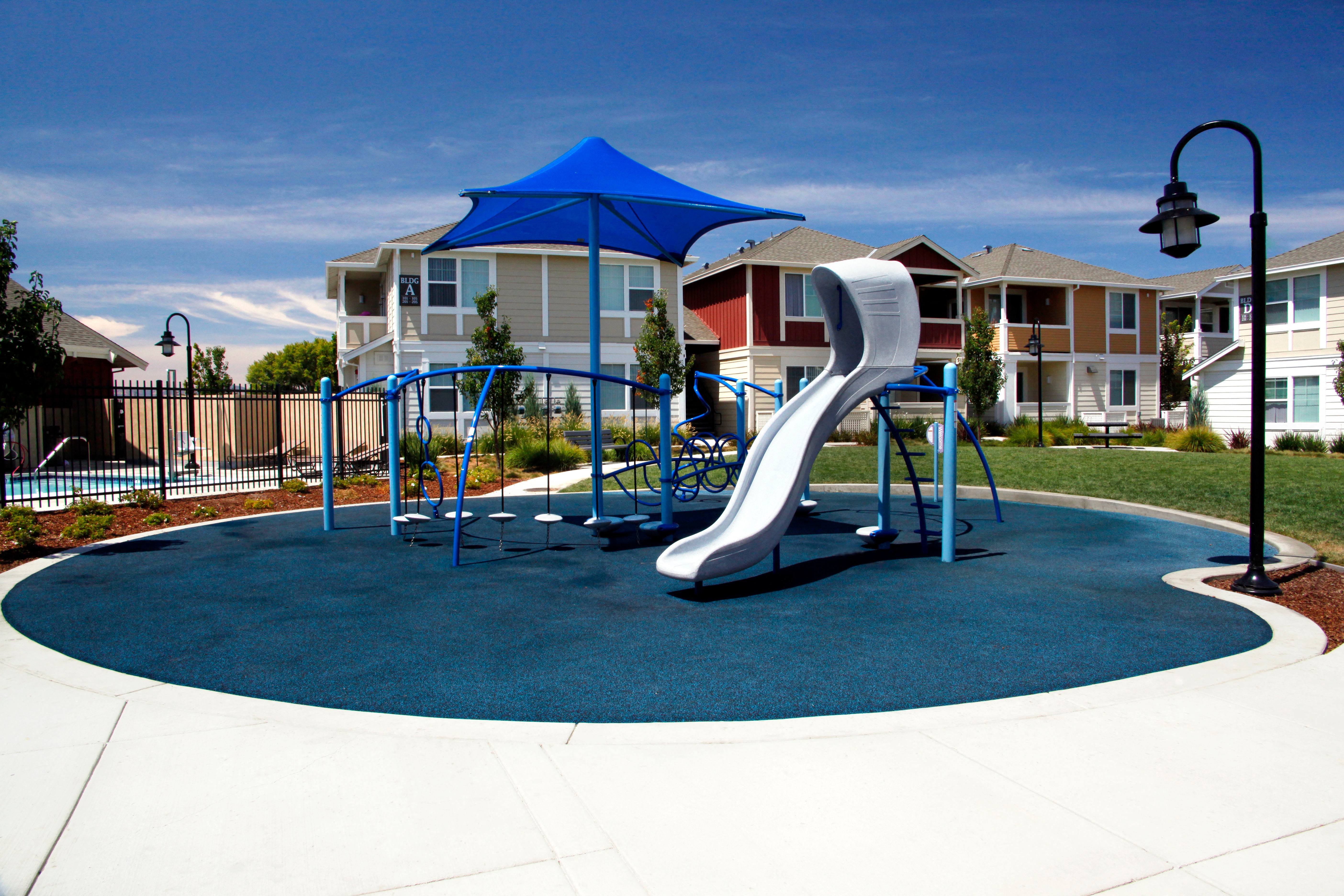 Grove At Sunset Court