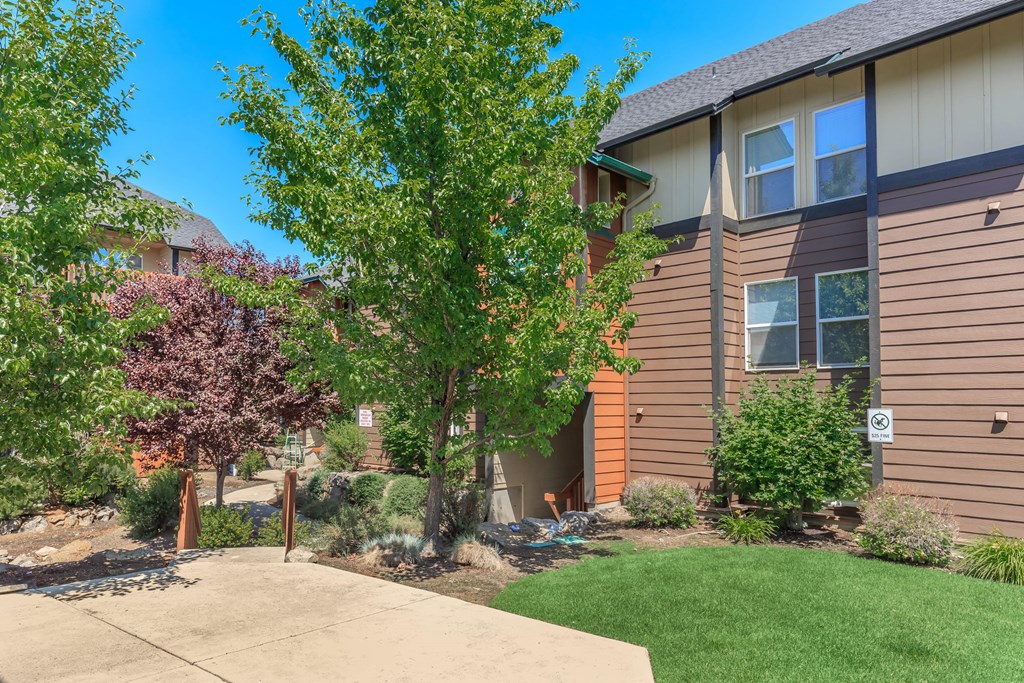 Commons at Pilot Butte Exterior A Building