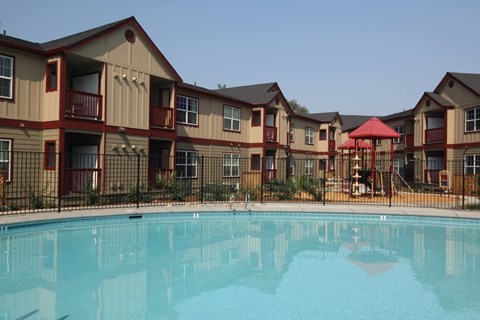 Chico Courtyards pool