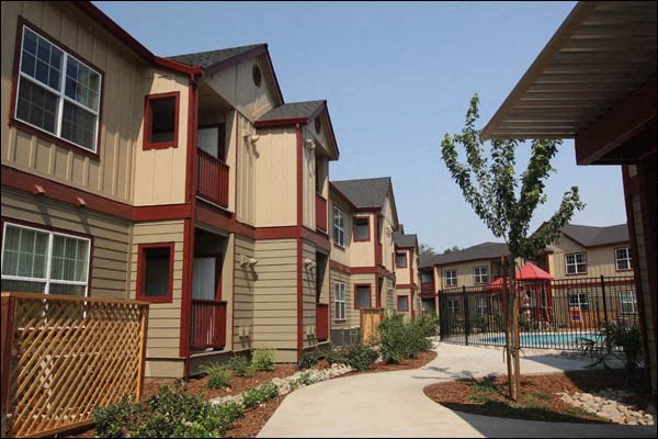 Chico Courtyards exterior