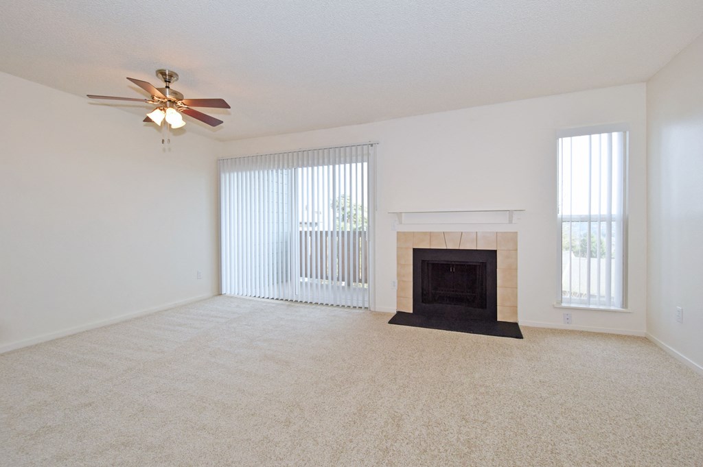 Ridge at Mtn Park living area