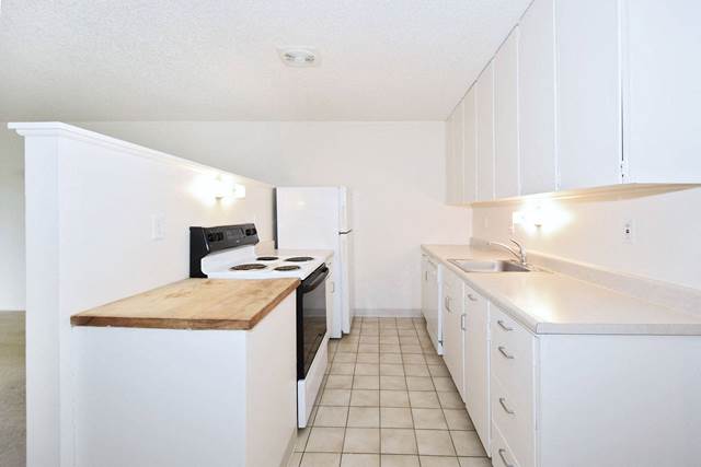1-bedroom apartment at King Plaza Apartments in Milwaukie, OR