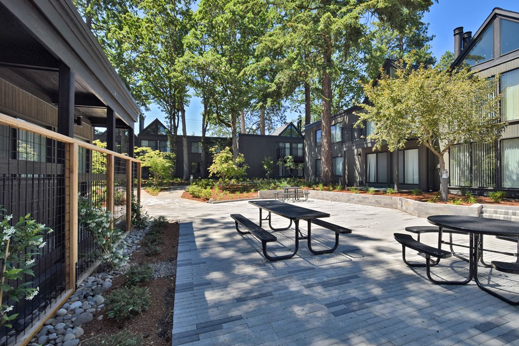 timberwood picnic tables