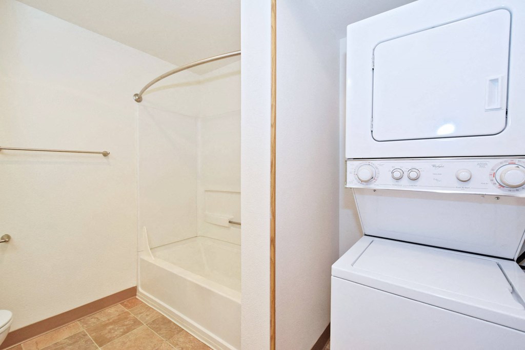 Cherry Ridge Washer Dryer