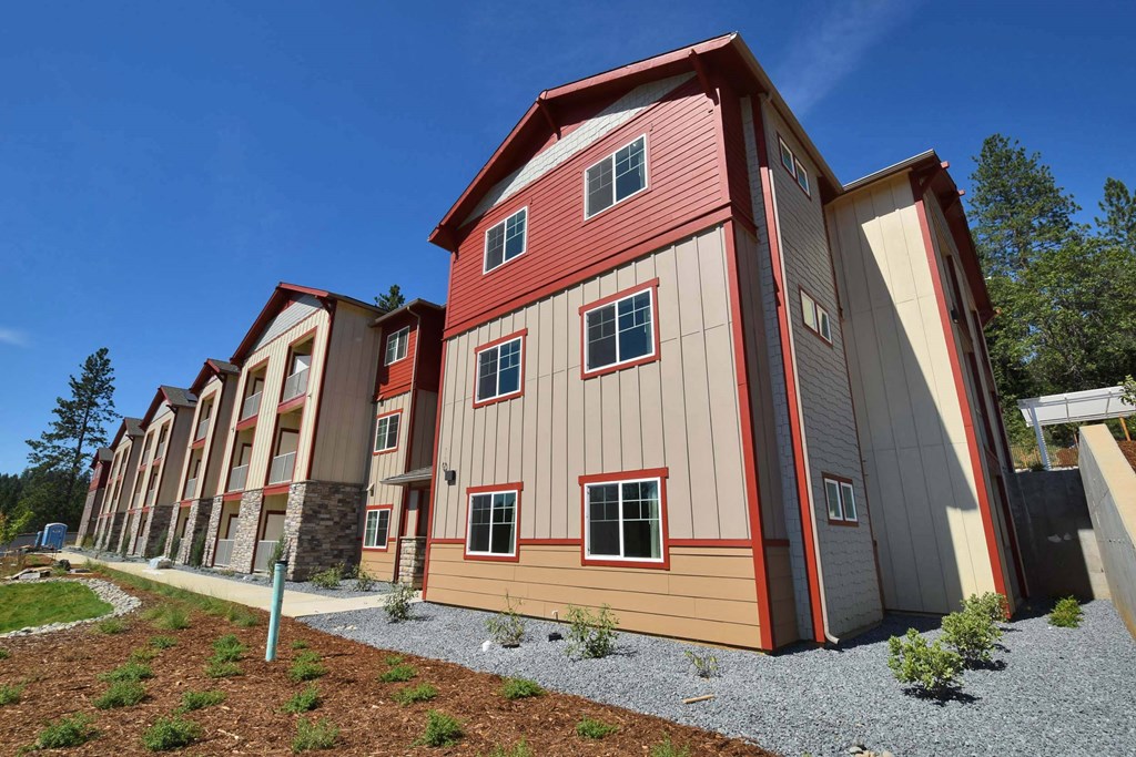 Brunswick Commons Exterior