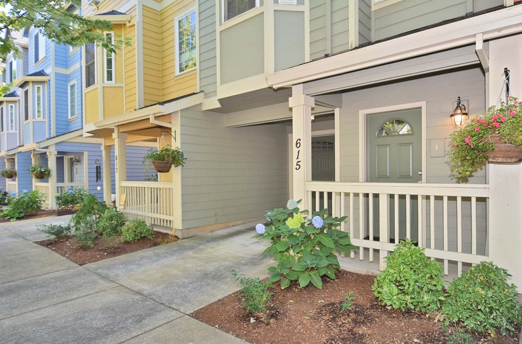 Calico Place exterior