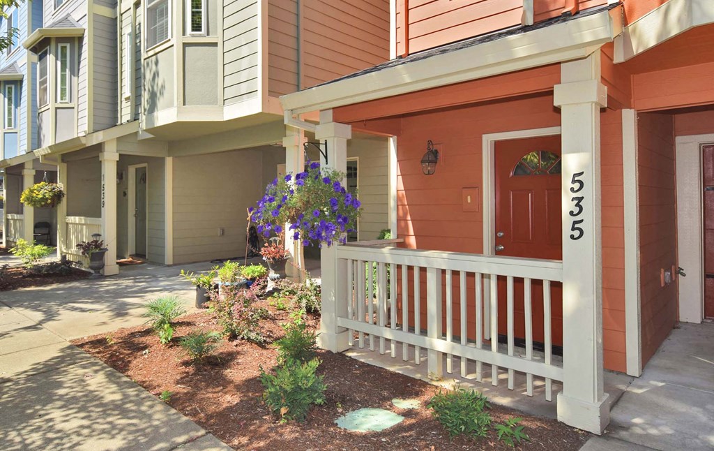 Calico Place exterior