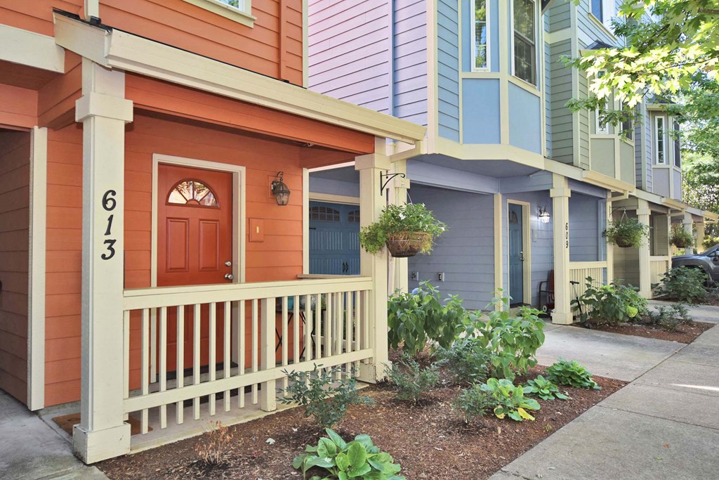 Calico Place exterior