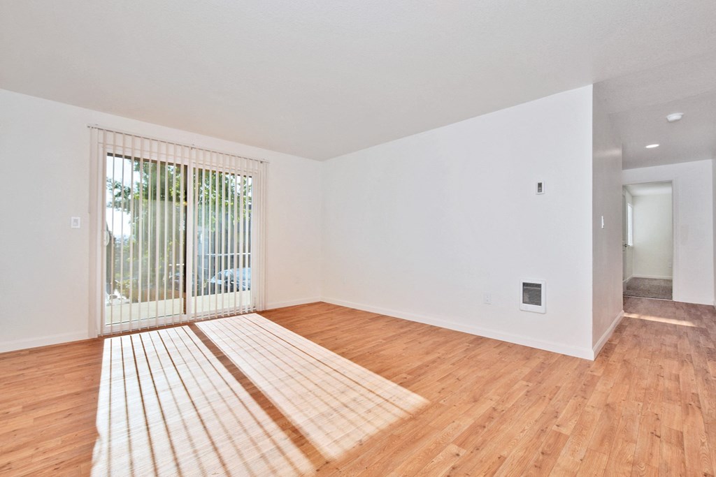 Squires Court Living area