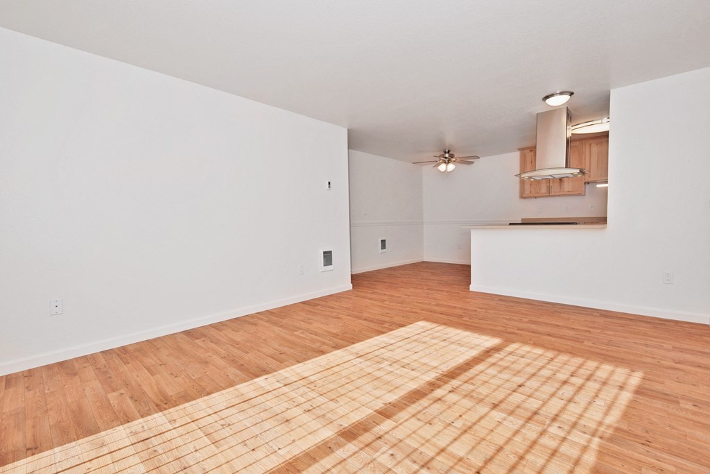 Squires Court Living Area