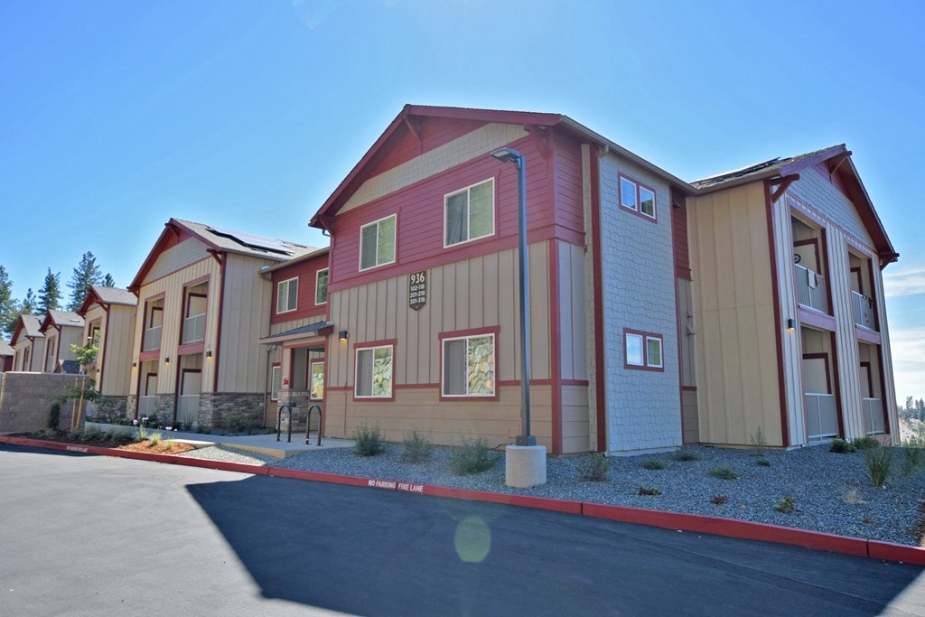 Brunswick Commons Exterior