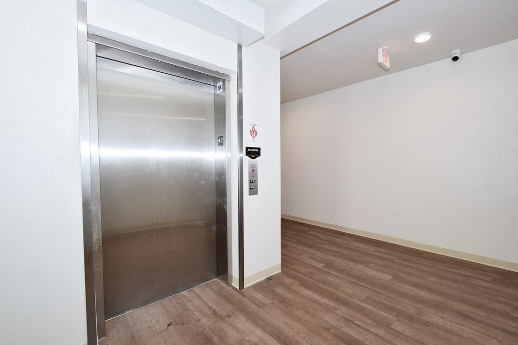 Brunswick Commons Elevator