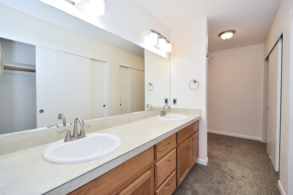 Twin Oaks Apartments vanity