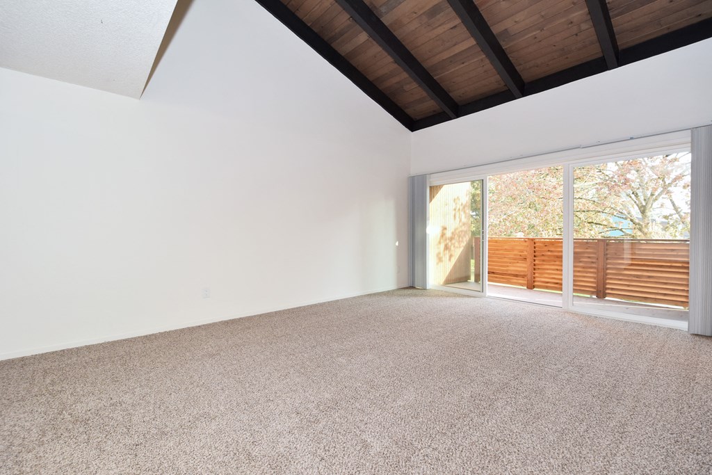 Fountain Park living area balcony