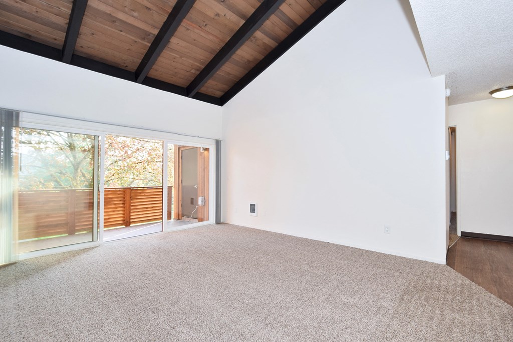 Fountain Park living area balcony